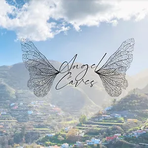 https://angel-caves-farmstay.in-canary-islands.com